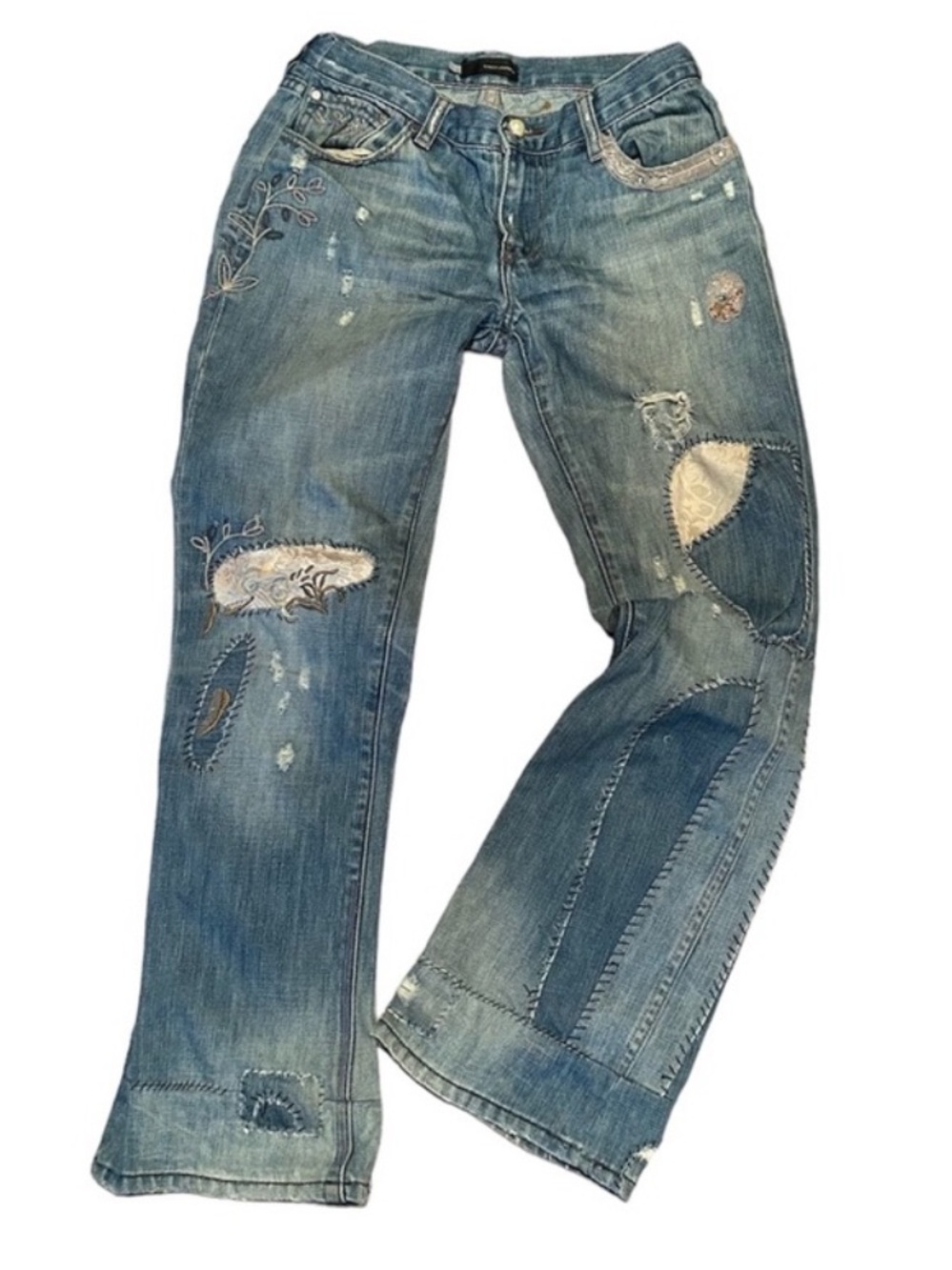Disquared Distressed Blue Denim Jeans with Back Pocket Detail
Customized
